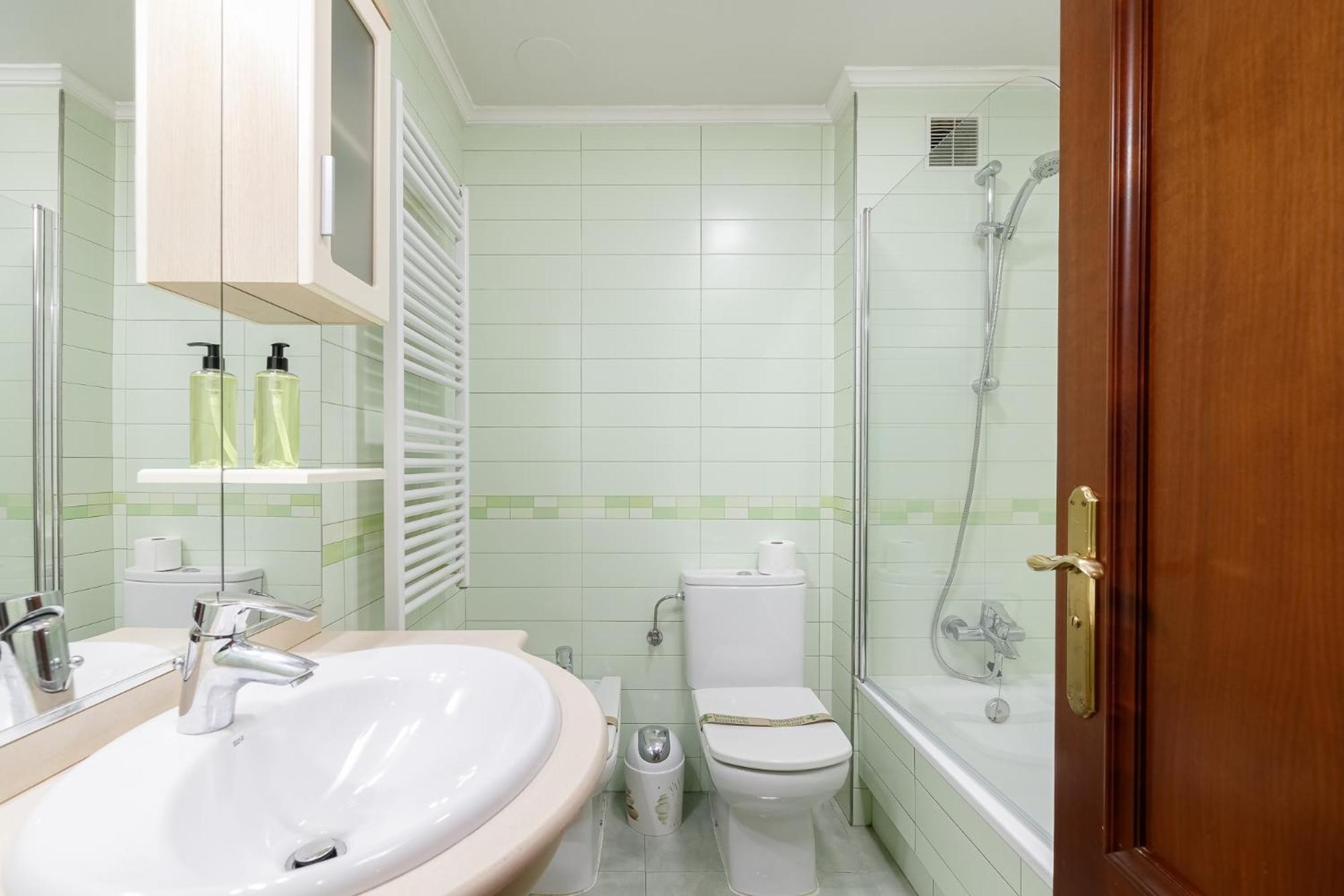 Estudio Moderno Con Parking By Cabana Rentals Віго Екстер'єр фото